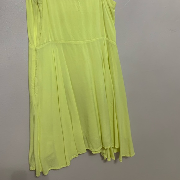 Aritzia talula dress - Picture 8 of 11